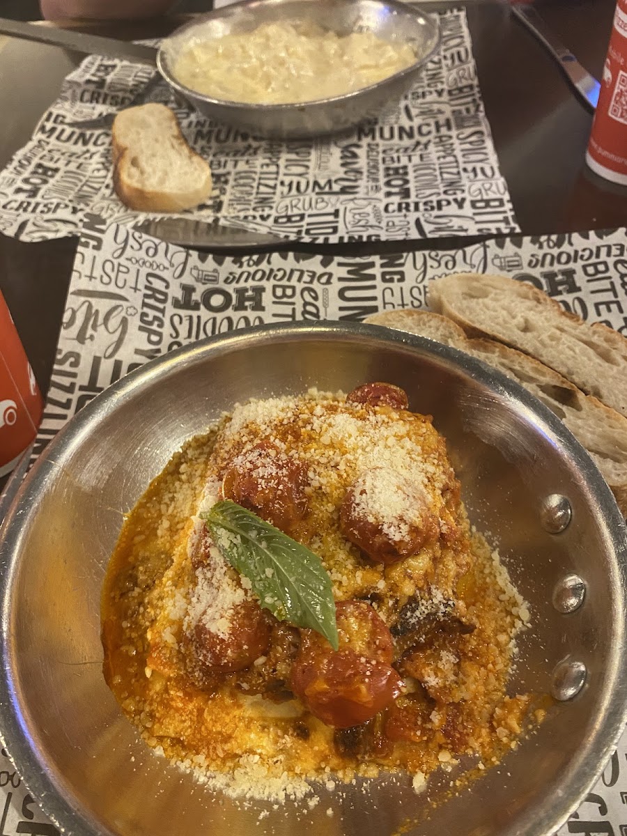 Pummarola Midtown 'pizza Napoletana'-6